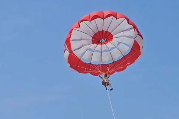 600x400 mini paracaidismo 88